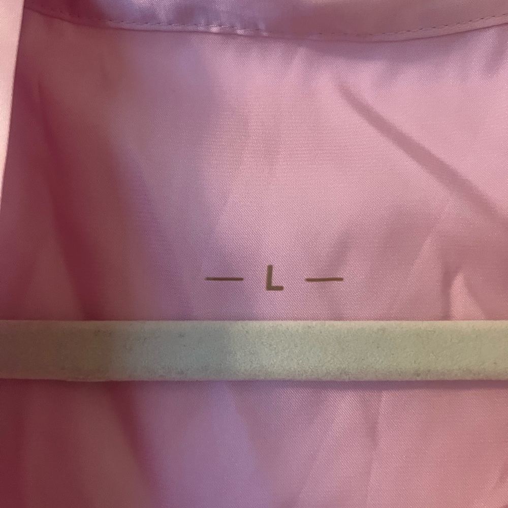 Pink Robe - Picture 4 of 6